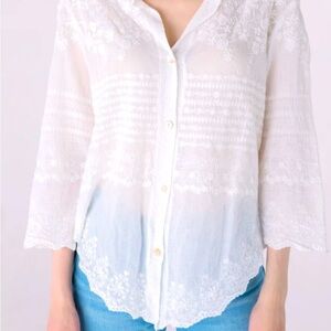 NWT - Solitaire Ivory Tonal Embroidered Button Down Top. Size Large